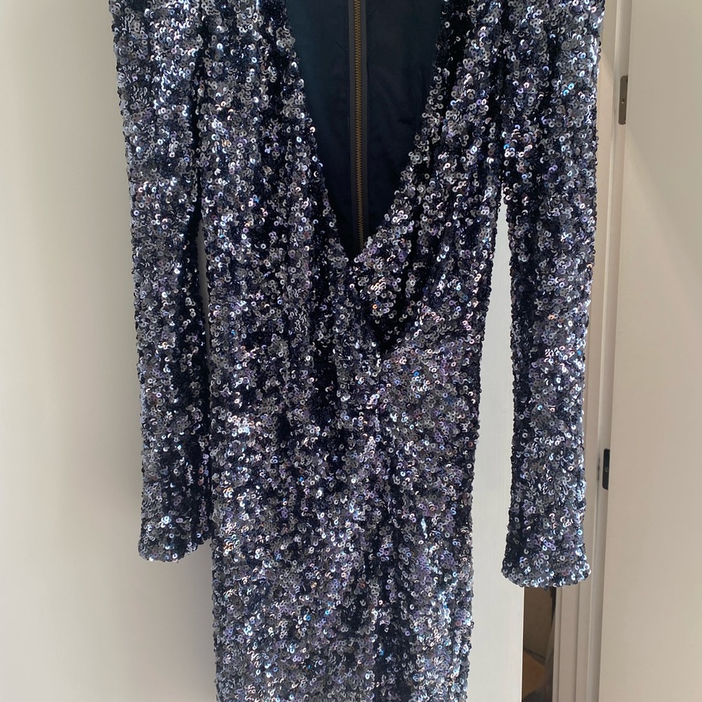 RARE French Connection Midnight Navy Sequin Mini/Collectors Piece/size 2(4) - Picture 5 of 8